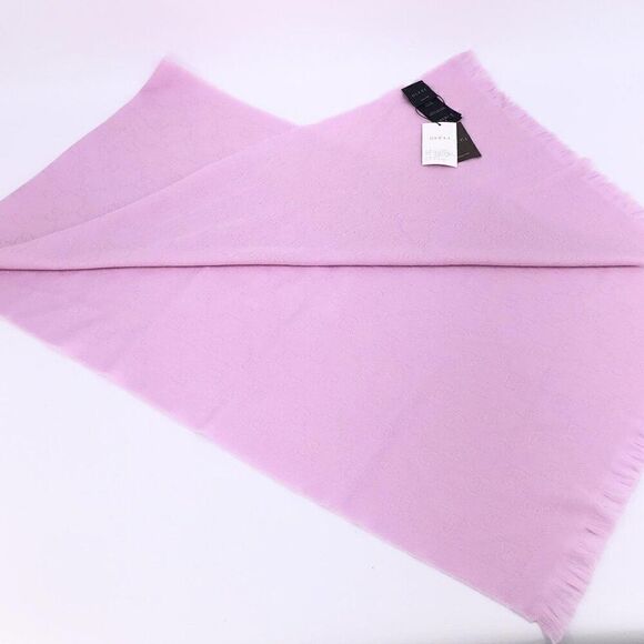 NWT GUCCI Baby Pink Wool GG Logo Scarf with Box Giftable! - Picture 8 of 11